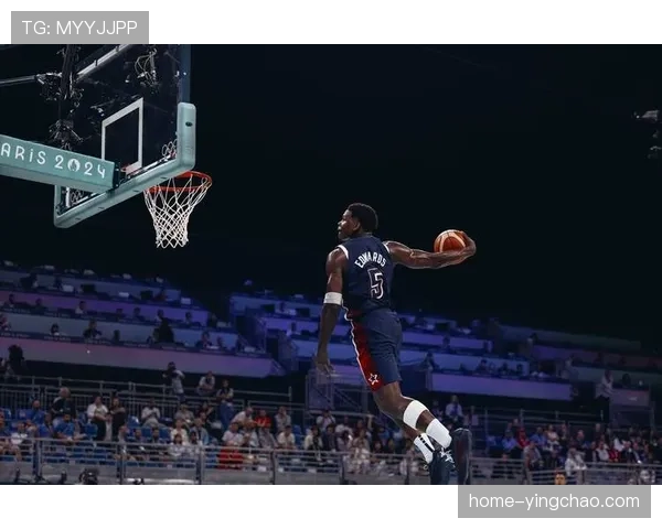 爱德华兹15投2中命中率13.3%，创生涯最铁一战湖人防守奏效